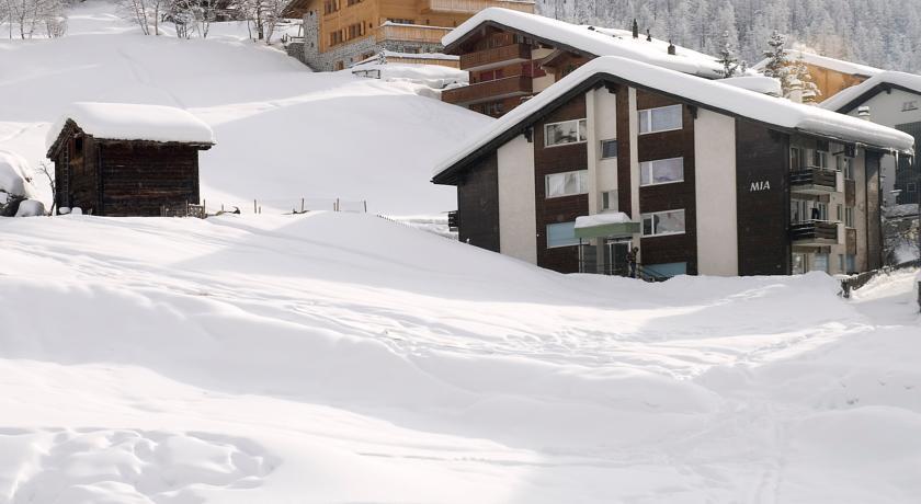 Ferienwohnung Haus Mia Zermatt Exterior photo